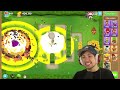 Clicking POPS Bloons!