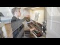 'Prelude in C Major' on one of the most beautiful Pipe Organs - J. S. Bach played by Paul Fey