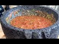 Salsa de tomate de molcajete riquísima! No puede faltar. VA CON TODO!  #salsas #salsaroja