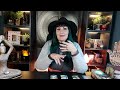 This is why you can't find love and why you find yourself alone -  tarot reading