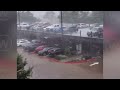 Mass Evacuation in Texas! Hurricane Beryl overturns cars and floods houses in Houston, USA