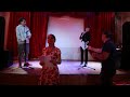 Отчетный концерт кружка по английскому языку. Май 2021. English learning students act on stage.