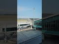 Garbarata/ Boarding Bridge/ Aviobridge menjauhi pesawat untuk lepas landas di bandara YIA jogja
