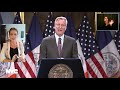 De Blasio en español, habla sobre las protestas, Ley 50A, y reformas en el NYPD