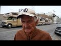 80 years old and homeless veteran in Los Angeles needs help