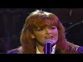 Wynonna Judd | New Year's Eve Concert at Sea World (1997) - feat. Naomi Judd & Wy sings Free Bird