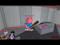 Encontre a George Escondido en Piggy | Me Convierto en Robot Piggy | Juegos Karim Juega