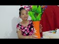 Chia sẻ kĩ thuật cắm bình hoa phong lan màu tím