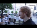 Ed plays 'Thinking Out Loud' to cats: x Tour Diary (Part 2)