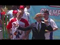 Joey Chestnut eats 71 hot dogs to win Nathan’s Hot Dog Eating Contest for 12th time | ESPN