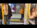 New Yorker Rides the London Underground (Tube) from London Bridge to Paddington