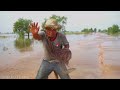 Unique Catching A lot Big Catfish on the Road Flooded by 2Brother - Amazing Fishing in Season Flood