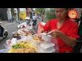 Xe Bún Xào Chay Bán Không Nghỉ Tay Hơn 20 Năm Ở Sài Gòn | Saigon Travel