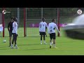 Bayern Munich - Counter Attacking Pattern Soccer | Fast Attacking Run With Ball | Finishing Drill