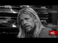 Taylor Hawkins: At Guitar Center - Goodbye Alanis, Hello Grohl