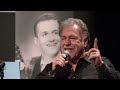 Gene Watson crushes this Bill Anderson song