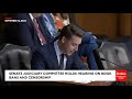 Josh Hawley Brings The Receipts To Show Biden Engaged In 'Un American' Censorship Of U S  Citizens