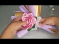 TUTORIAL / como hacer rosa con cinta  y armar un ramo 🌹💖 paso a paso