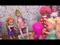 Spa ! Elsa and Anna toddlers at beauty salon -  Barbie is hair stylist - nails painting - shopping