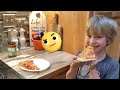 Oodle Doodle Compares Pizzas