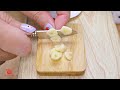 Delicious Miniature garlic butter seafood sauce | By Yummy Bakery Cooking