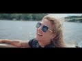 Brian Kelley - Sunburnt, Barefoot & In Love (Official Music Video)