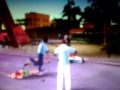 Locura en GTA vice city. Gente dando vueltas