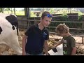 Jesse (15) ging viral! We bezochten ‘m op de boerderij | RTV Oost