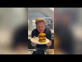 Can Gordon Ramsay Cook a Burger in 10 Minutes for a Front-Line Workers Charity? | Ramsay In 10