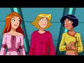 Soccer Spy Mission| Totally Spies | Season 4 Episode 19