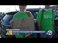 More than 27K Oakland A's fans show up for reverse boycott urging owner to sell team