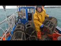 EXTREME COMMERCIAL CRAB POTTING !! ROUGH SEAS