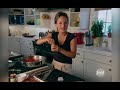 Giada De Laurentiis Makes Chicken Cacciatore | Everyday Italian | Food Network