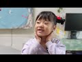 Chinese Kids try American Snacks for the First Time