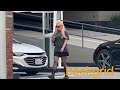 Amanda Bynes back to her blonde look and hits up the Beverly Hills shops