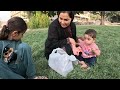 Mehran couple bought clothes for Neda and Yalda and released Maryam's sister from the hospital