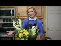 Crescent Line Arrangement Tutorial - Floral Design for Beginners