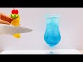 Cómo preparar el coctel LAGUNA AZUL 🍹