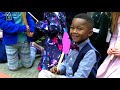 Young boy invites entire kindergarten class to his adoption hearing