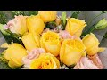 How to Wrap a Rose Hand Bouquet || Flower Wrapping Technique - Yellow Rose Bouquet || 玫瑰花束包装 || 花藝教學