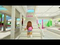 A MENINA EXCLUÍDA é FILHA da MULHER mais RICA de BROOKHAVEN | Roblox Brookhaven 🏡Rp | Historinhas