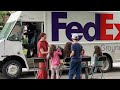 lemonade stand--Fed Ex Guy saves the day