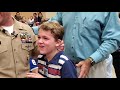 Military dad surprises children with emotional homecoming