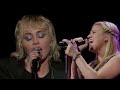 Kelly Clarkson & Miley Cyrus - Fade Into You