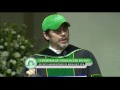 Benicio del Toro pronuncia discurso en actos de graduación del RUM