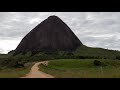 Essa é a famosa pedra do bode fica na estrada de prata dos Baiano a Ataleia.