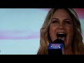 Jennifer Nettles STUNNING National Anthem Performance