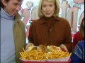 Throwback Thursdays: Martha Stewart Visits Pinks Hot Dog in Los Angeles - Martha Stewart