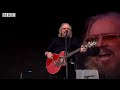 Barry Gibb - Stayin' Alive (Glastonbury 2017)