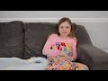 How to Make a Chunky Blanket with Kids | Hand Knit a Chunky Blanket